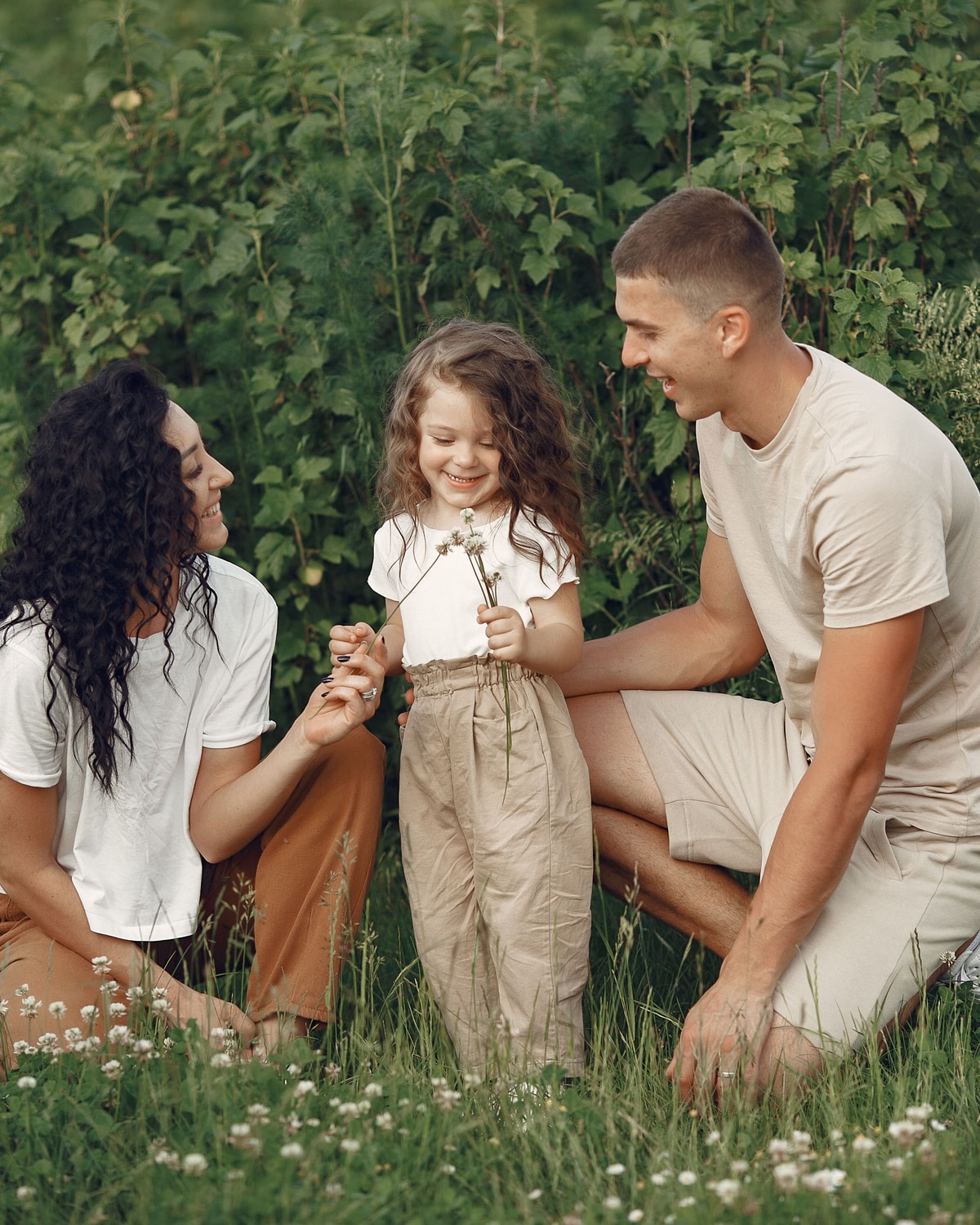 What to expect at your first child therapy visit — Happy Camper